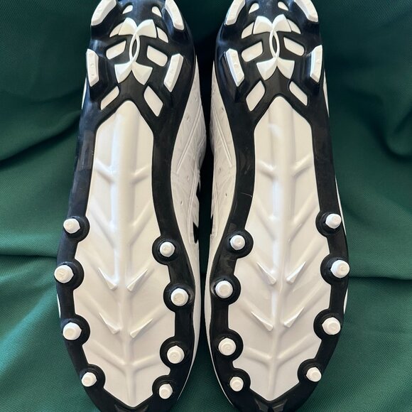 Under Armour Team Banshee Low MC Cleats - Picture 9 of 11